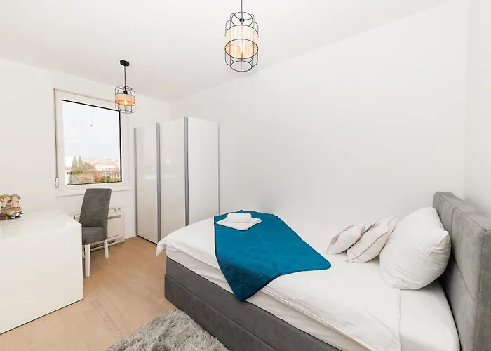 Vibes By Belmont Realty Zadar